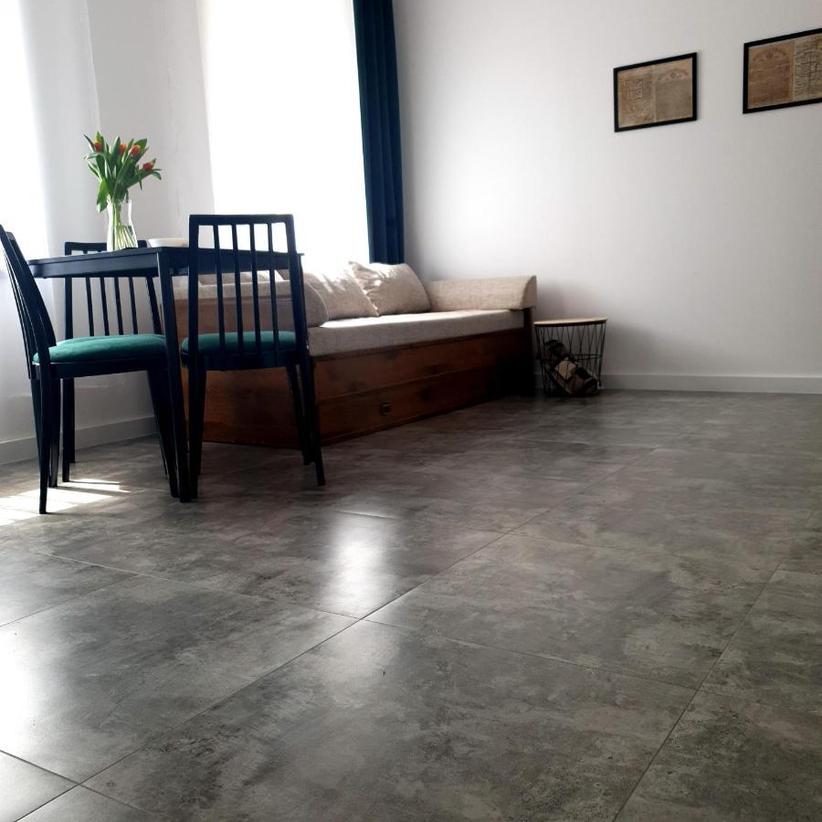 Apartament Z Historia Еленя-Гура Экстерьер фото