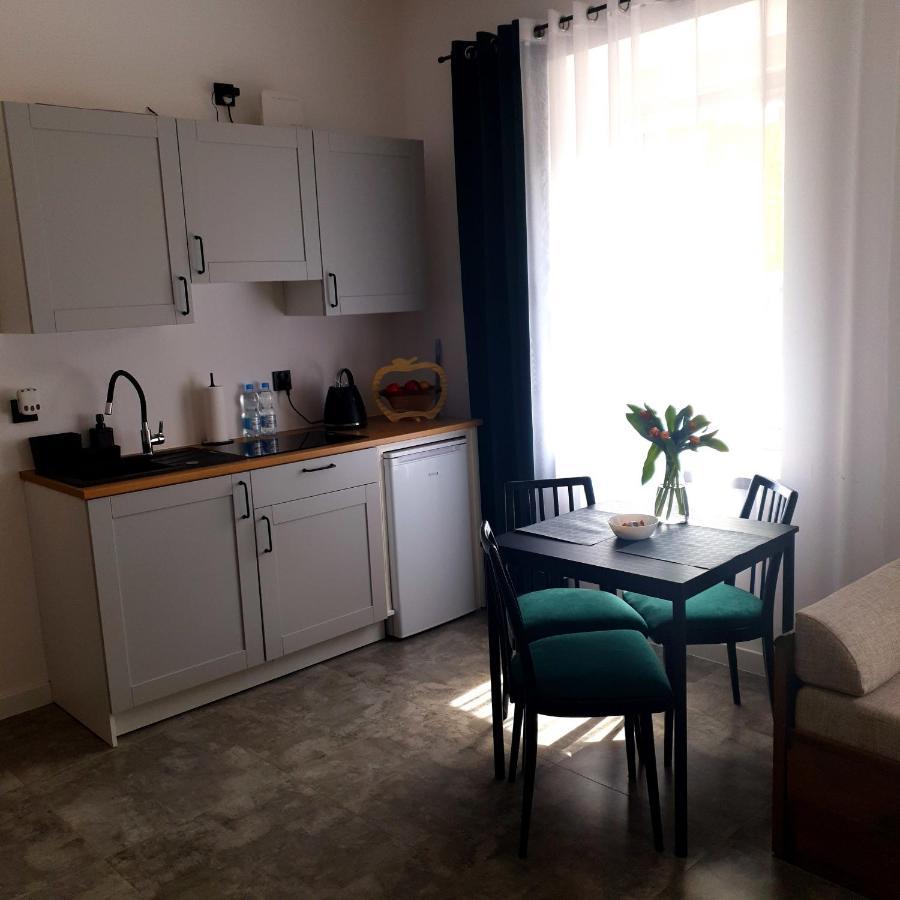 Apartament Z Historia Еленя-Гура Экстерьер фото